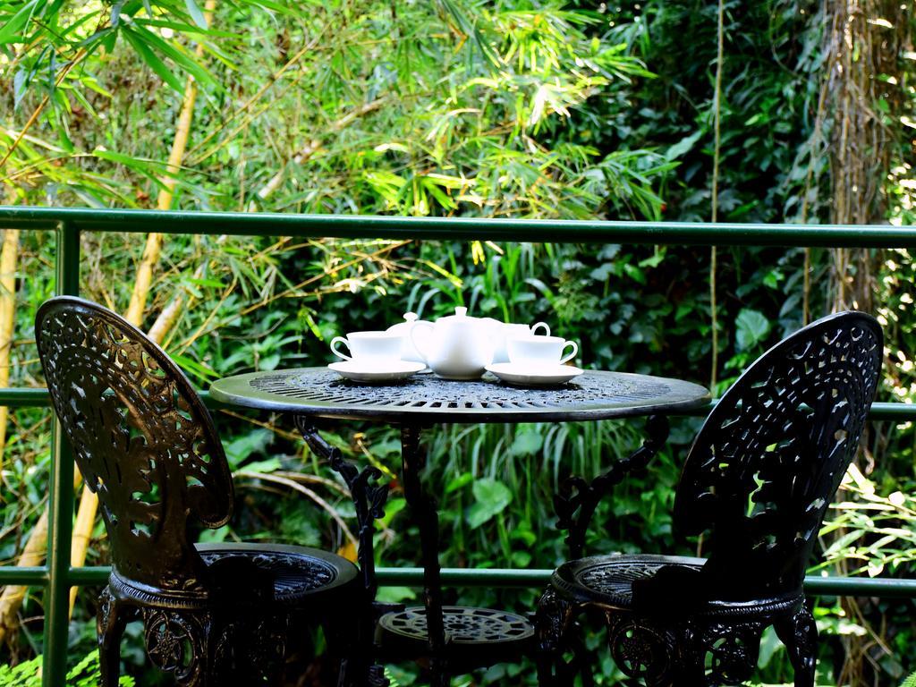 Aronka Homestay Kandy Exteriör bild