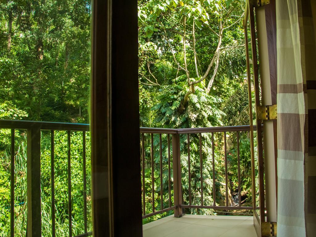 Aronka Homestay Kandy Exteriör bild