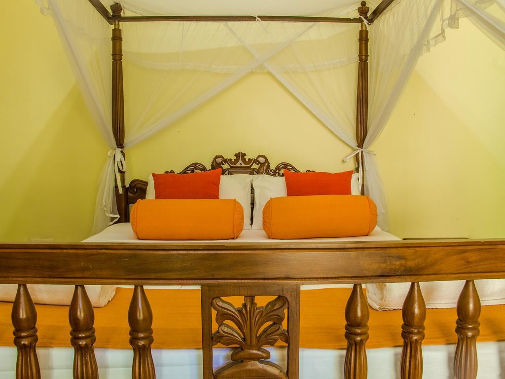 Aronka Homestay Kandy Exteriör bild